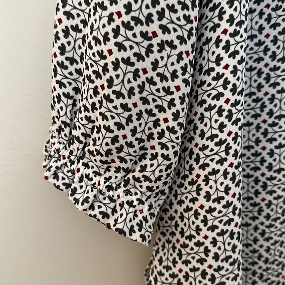 Loft - blouse - Picture 2 of 5